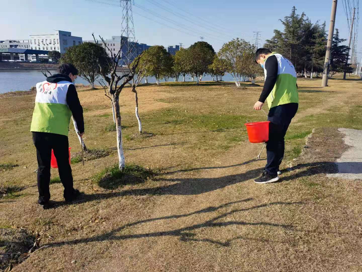 常態(tài)化志愿服務(wù) 助力城市文明建設(shè).jpg